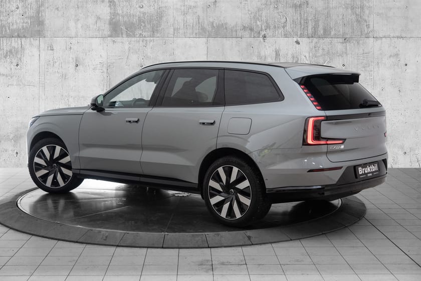 Bilde 5 av Volvo EX90 Twin Motor Performance Ultra KROK|22"|B&W|PILOT.ASSIST|7S++
