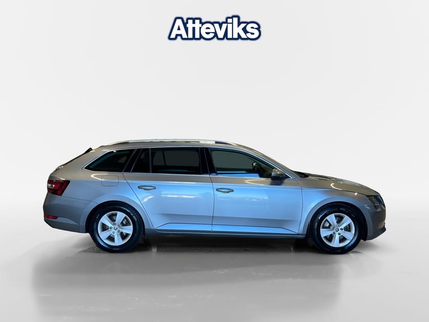 Bild 2 av Škoda Superb Kombi COM STYLE TDI 150 DSG