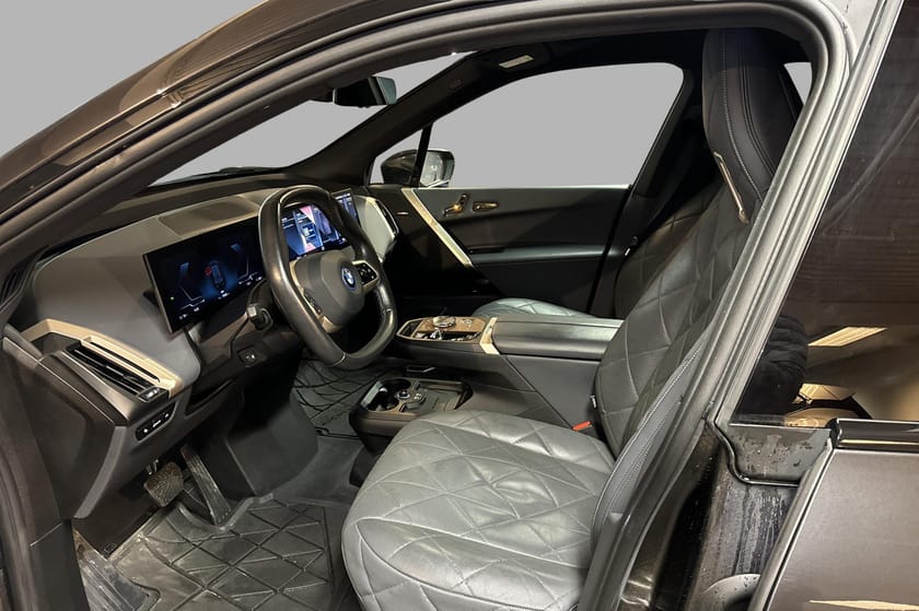 Bilde 5 av BMW iX xDrive50 xDrive50, Multifunksjon, SkyLounge, Laser, H/K