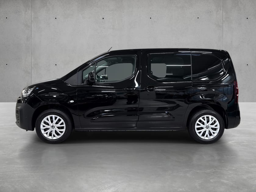 Bilde 2 av Citroën Berlingo Van PROFF L1  131hk  Hengerfeste/Carplay/