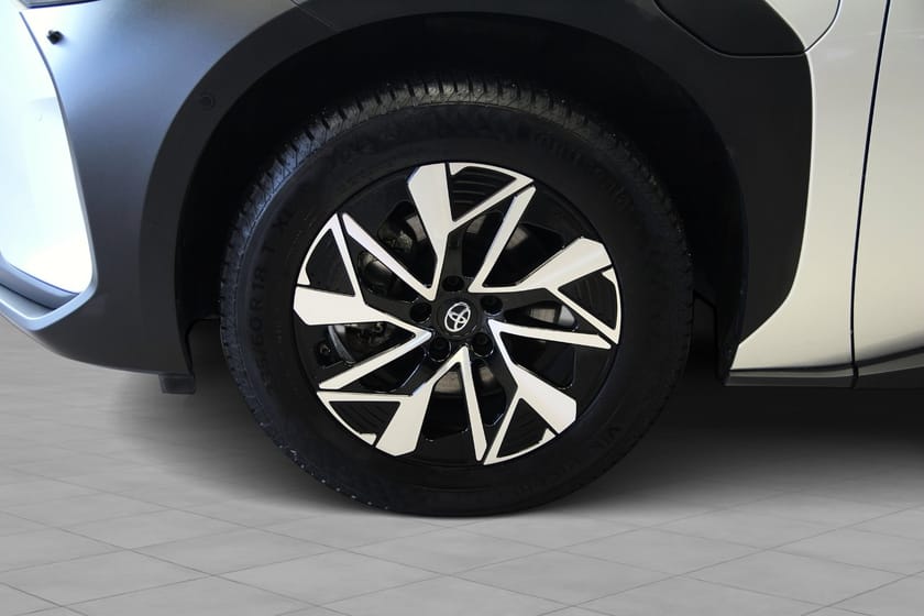 Bilde 2 av Toyota bZ4X AWD Executive