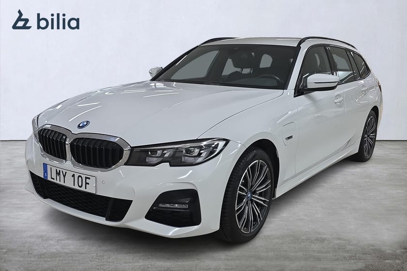 Bild 1 av BMW 330e xDrive Touring 330 / Bluetooth/Farthållare/Navi