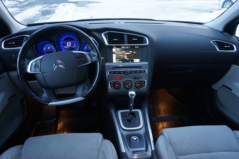 Bild 5 av Citroën C4 1.6 BlueHDi EAT, 120hk Automat , sov-hjul