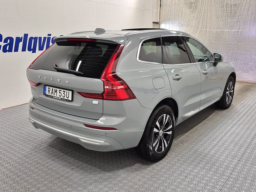 Bild 4 av Volvo XC60 T6 Recharge Core Edition plug in AWD 350HK 4x4 Panorama