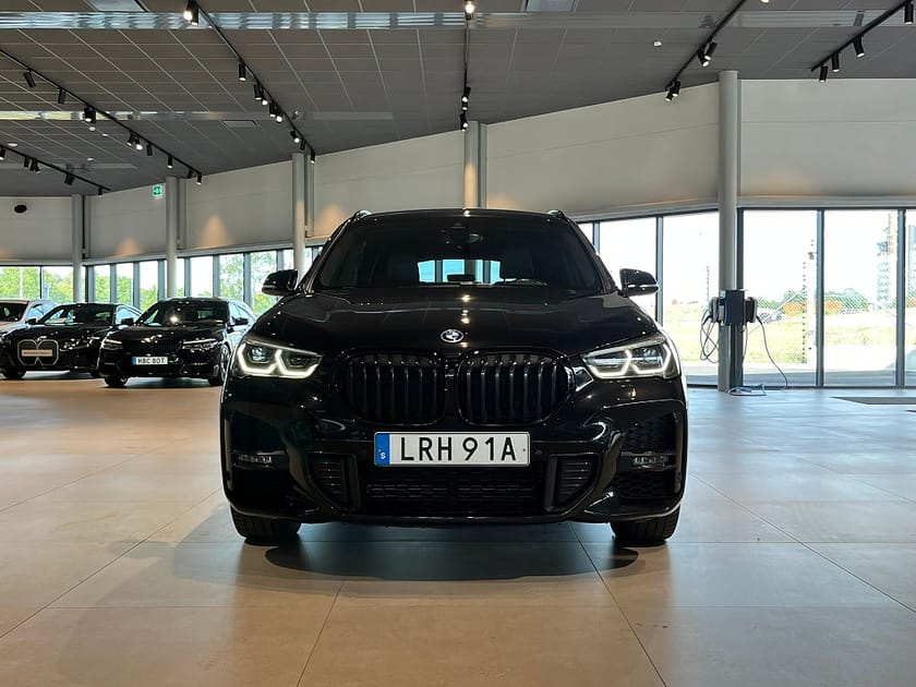 Bild 2 av BMW X1 xDrive25e M Sport Head-up Display Avtagbar Dragkrok