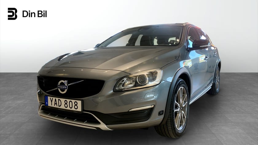 Bild 1 av Volvo V60 Cross Country D4 AWD Momentum/Drag/Värmare