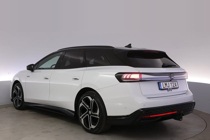 Bild 4 av Volkswagen ID.7 GTX Tourer Plus Drag Elstol HUD BLIS H/K 360