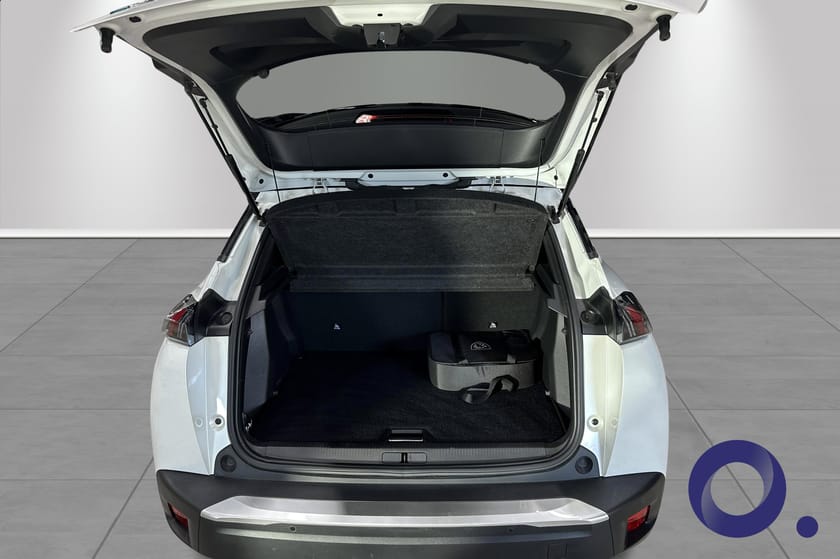 Bilde 5 av Peugeot e-2008 GT