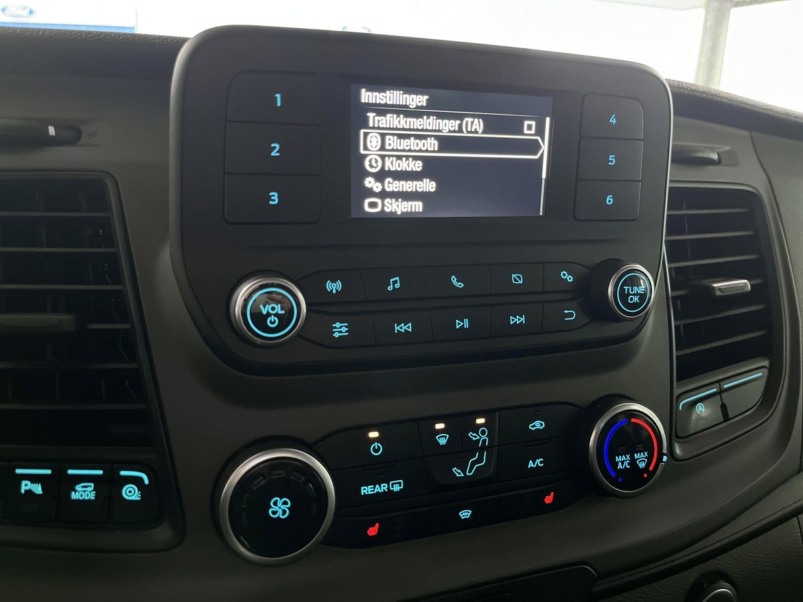 Ford Transit Custom 340 2.0 EcoBlue Manuell, 6-trinn, 130hk, 2021