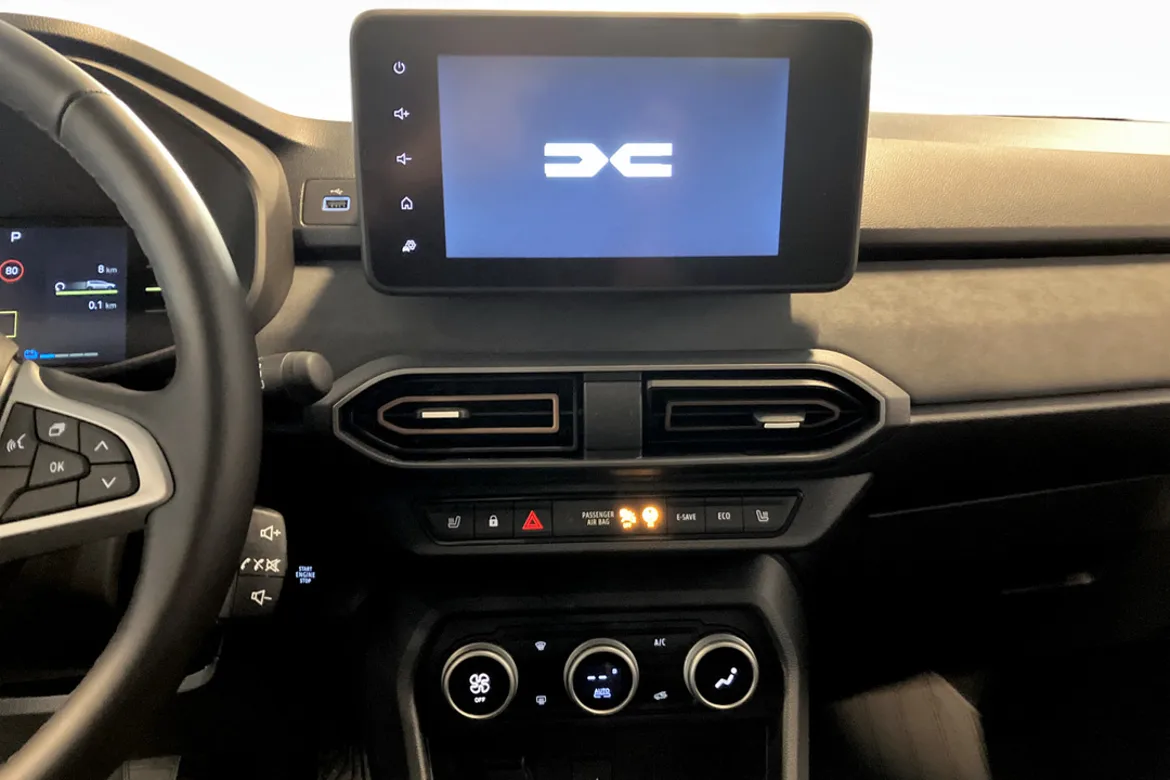 Dacia Jogger 7-sätes HYBRID 140