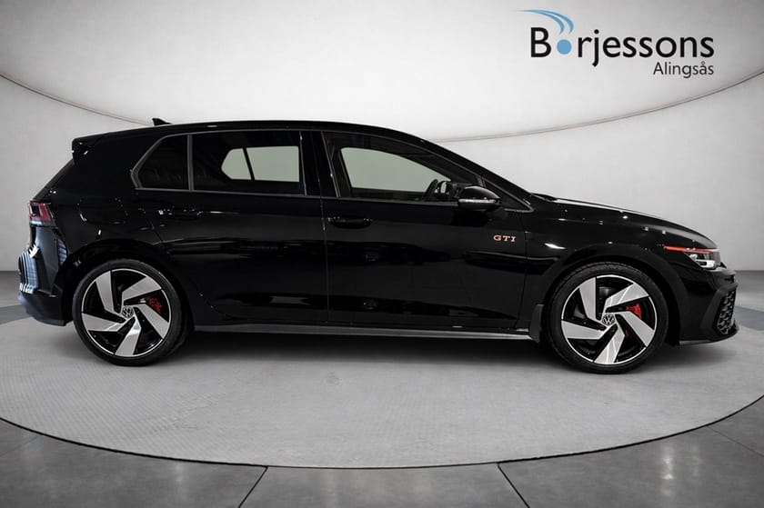 Bild 2 av Volkswagen Golf GTI 265hk *OMGÅENDE LEVERANS*