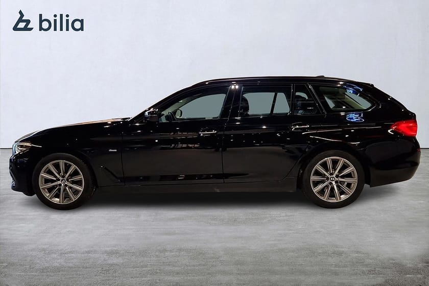 Bild 3 av BMW 520d xDrive Touring Sport line Dragkrok Rattvärme