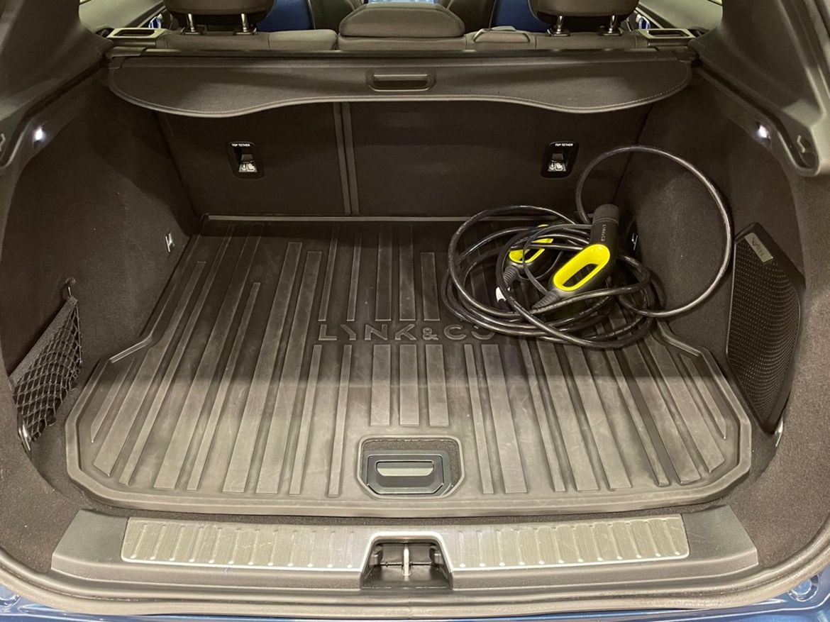 Lynk & Co 01 2023 - miniatyr 6