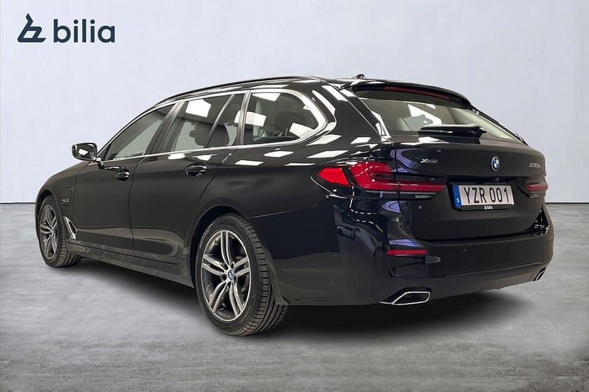 Bild 5 av BMW 530e xDrive Touring / Drag / 18" Alu / Sensafin /