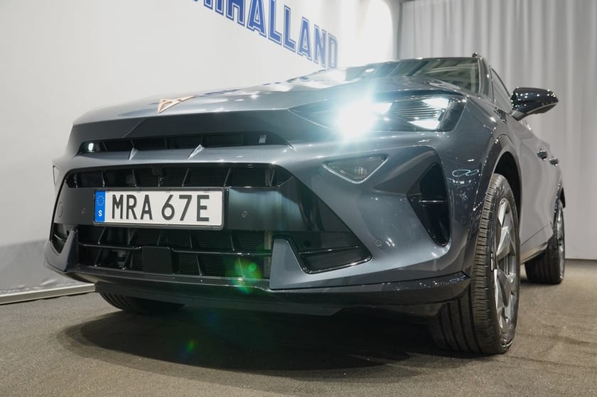 Bild 4 av CUPRA Formentor 1.5 eTSI DSG 150hk - Kamera -