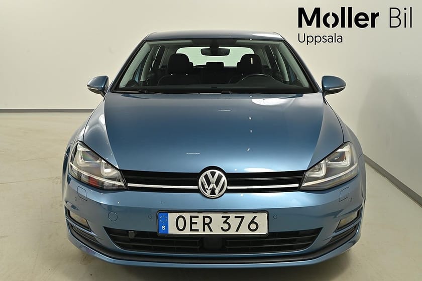 Bild 4 av Volkswagen Golf 1.2 TSI 110hk, Motorvärmare, Pluspaket