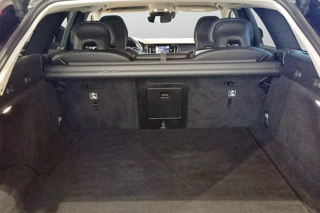 Volvo V90 Cross Country