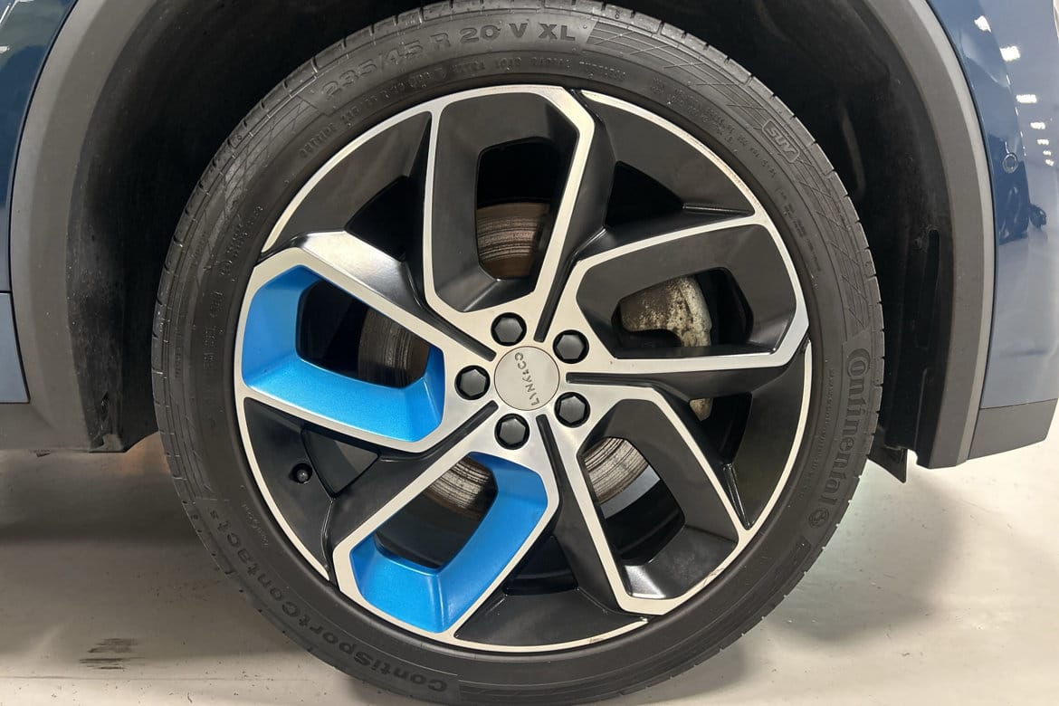 Lynk & Co 01 PHEV