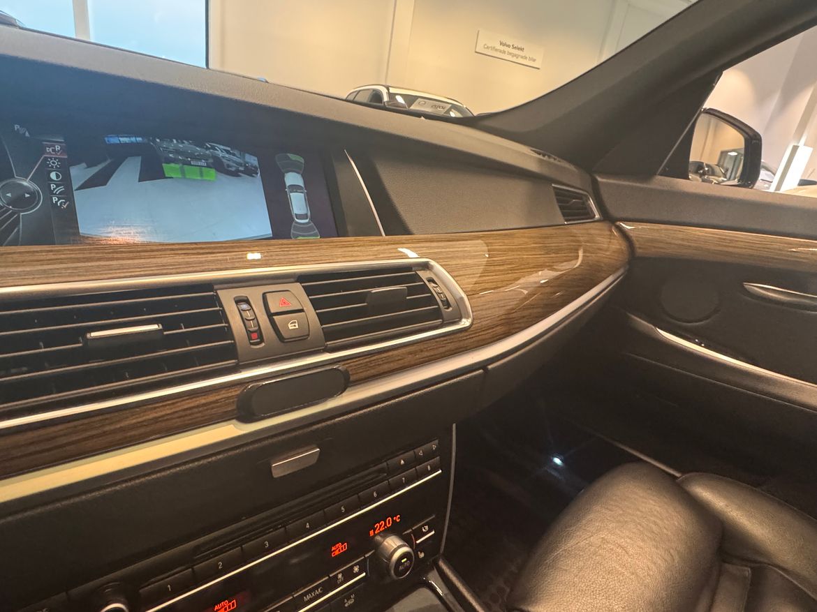 BMW 5-serie 2014 - miniatyr 11