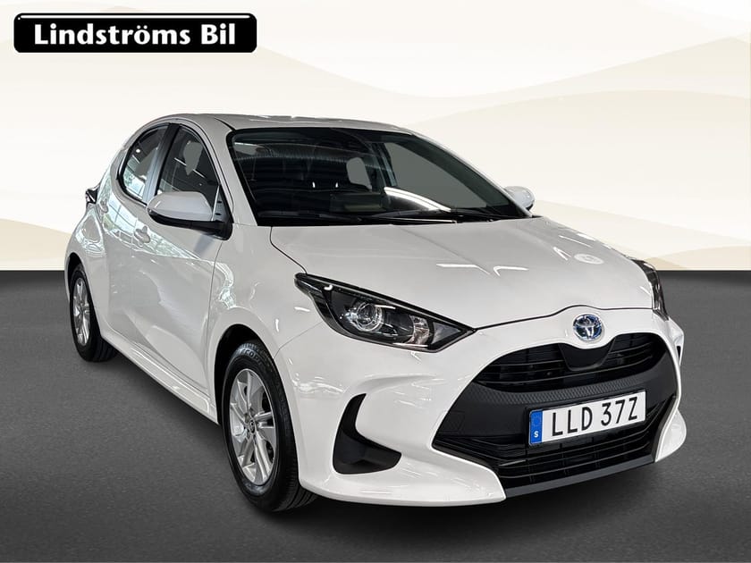 Bild 3 av Toyota Yaris Hybrid 1.5 Active Sommar/Vinterhjul