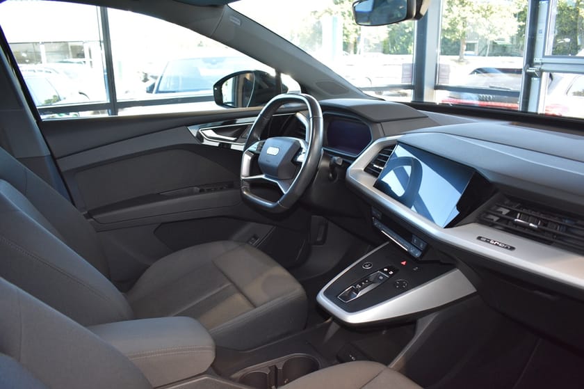 Bild 4 av Audi Q4 40 e-tron 150 kW / 204 HK PROLINE