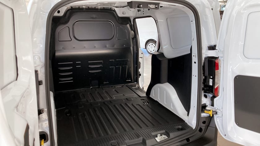 Bild 5 av Ford Transit Courier Limited Skåp 1.0 125hk Aut Fwd Bensin Demo
