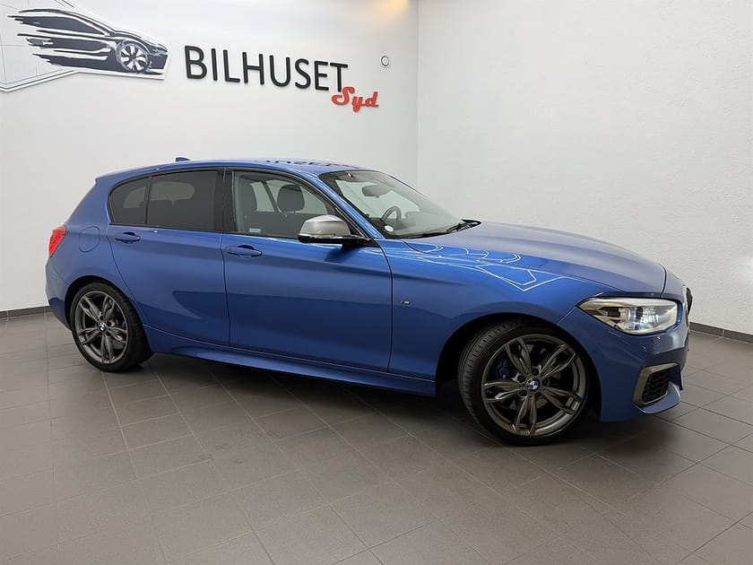 Bild 2 av BMW M140i xDrive M140 340hk M sport HarmanK/Bkamera/1Brukare