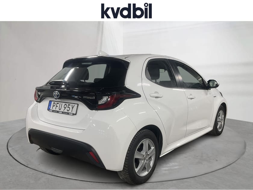 Bild 3 av Toyota Yaris Hybrid 1.5 5dr (116hk) Active
