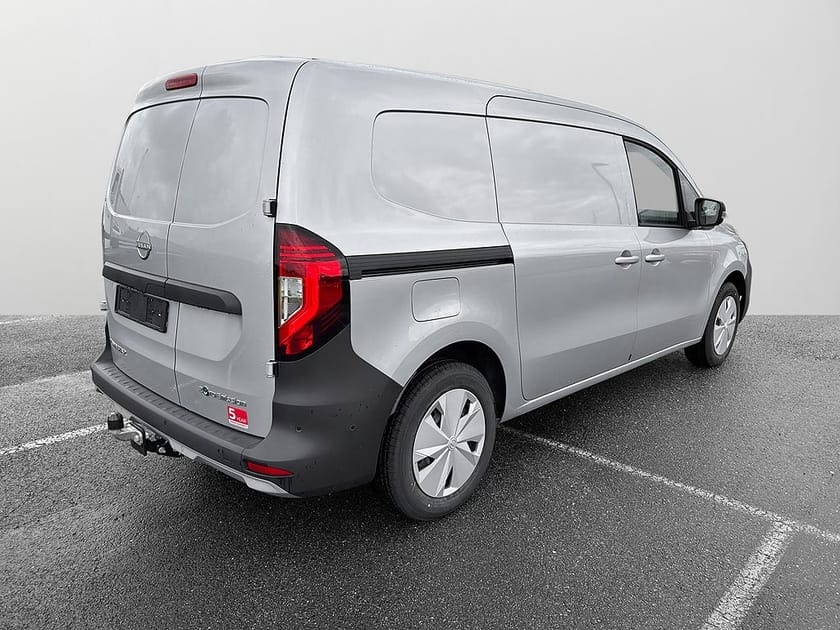 Bild 5 av Nissan Townstar 2.0t 1.3L 130hk L2H1 N-Connecta Aut 3sits