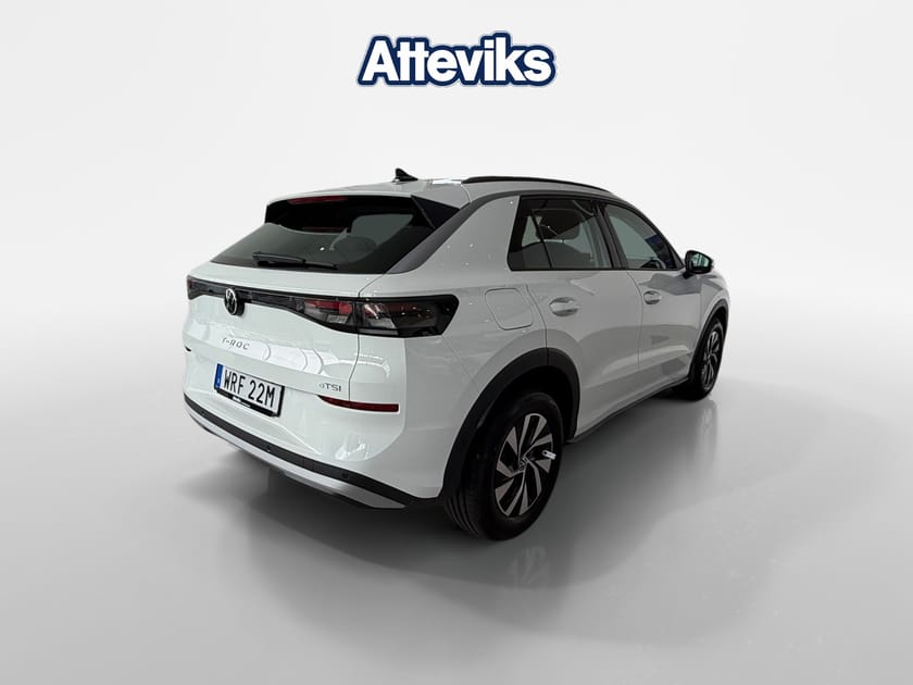 Bild 3 av Volkswagen T-Roc 1.5 eTSI 150 HK *Backkamera/App-Connect*