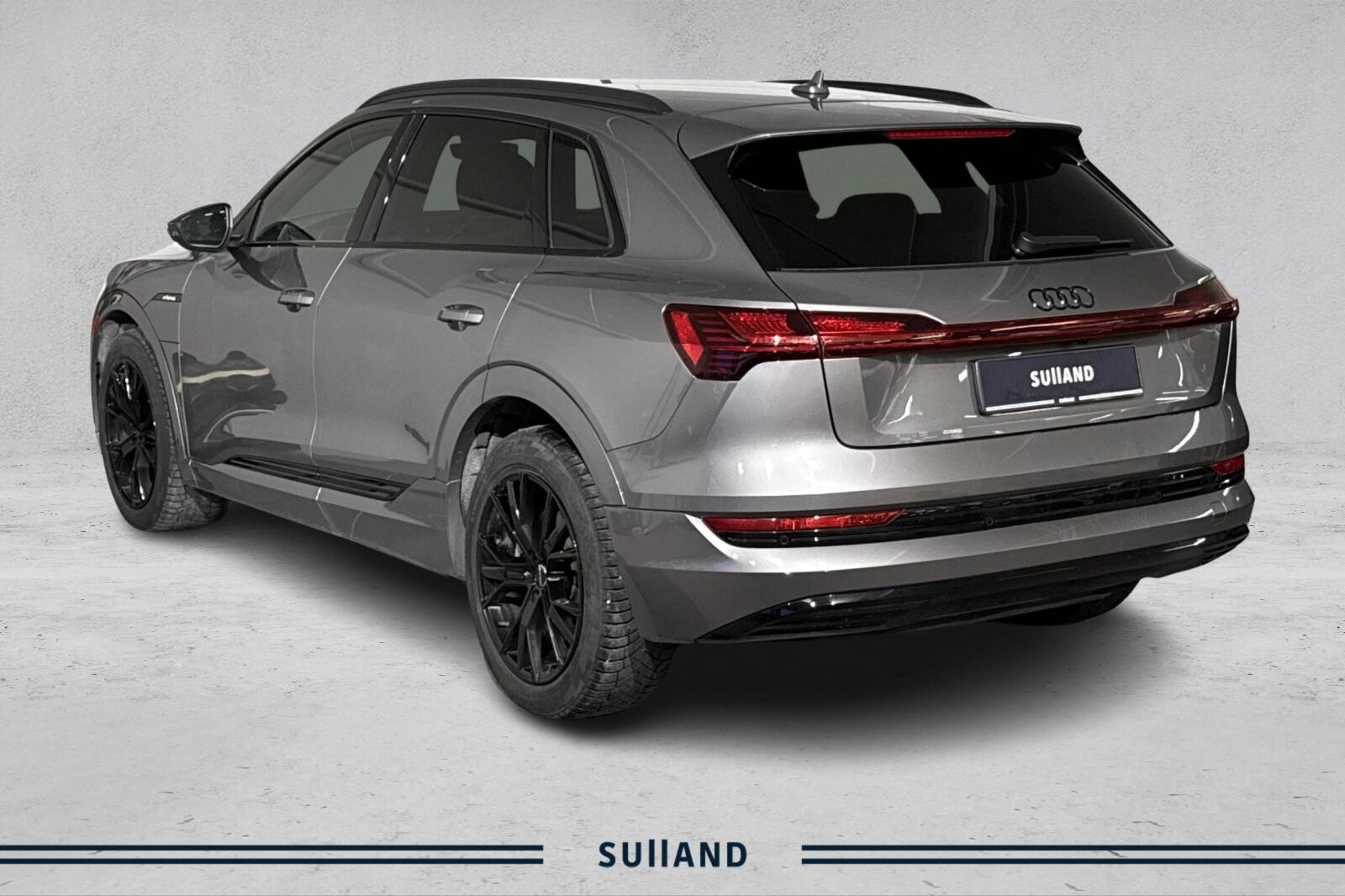 Thumnail bilde 2 av Audi e-tron 55 quattro