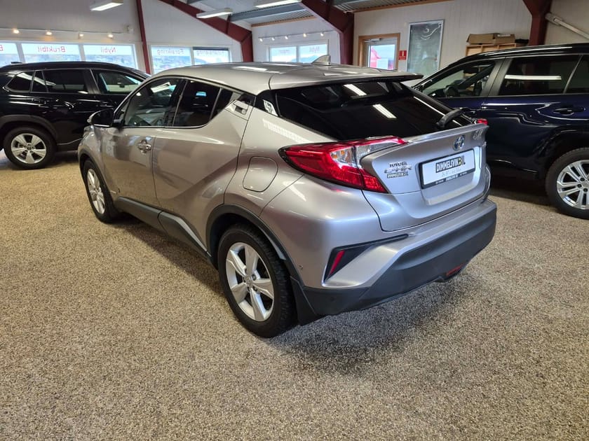 Bilde 3 av Toyota C-HR Hybrid 1,8i Supreme