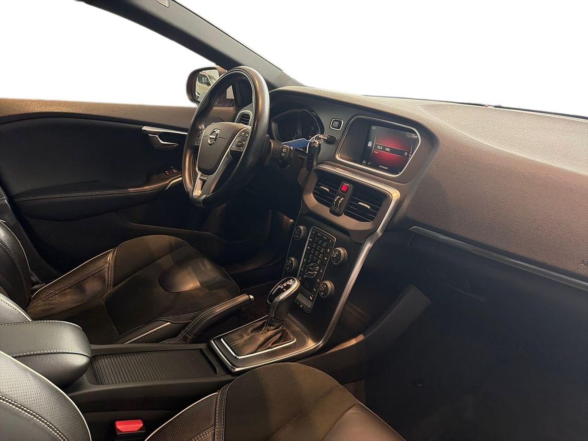 Volvo V40 2019 - miniatyr 10