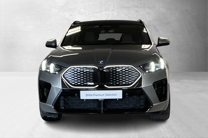 Bilde 2 av BMW iX2 xDrive30 xDrive30, Fully Charged, M-Sport Pro, H/K, Pano, HUD