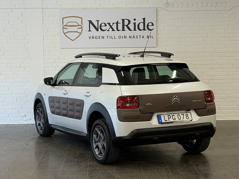 Bild 4 av Citroën C4 Cactus 1.6 e-HDi Airdream ETG6 |Backkamera| SoV-hjul|Ny-Kamrem