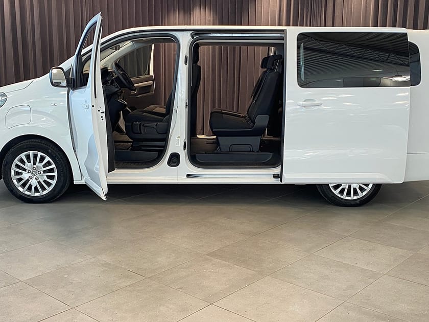Bild 3 av Peugeot e-Traveller 75 BUSINESS L3 75kWh 9 sits