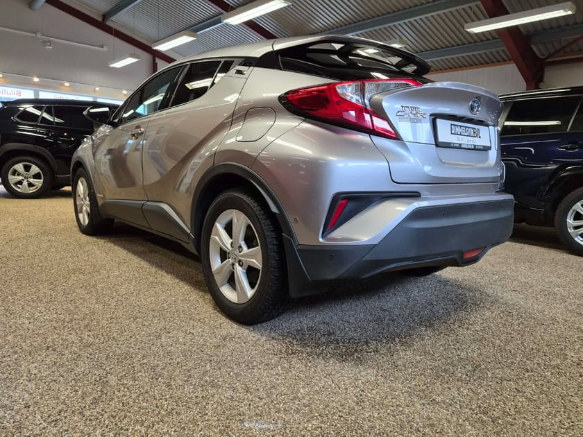 Bilde 4 av Toyota C-HR Hybrid 1,8i Supreme
