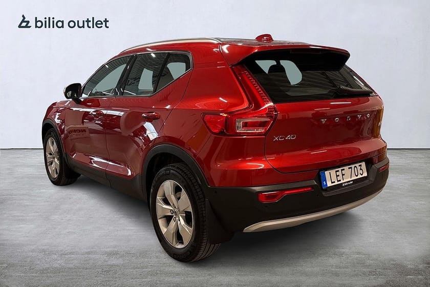 Bild 3 av Volvo XC40 D3 AWD Momentum Pro 360°kam Navi Skinn P-värmare