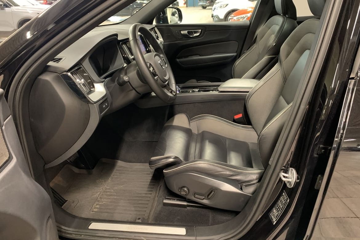 Volvo XC60 2024 - miniatyr 5