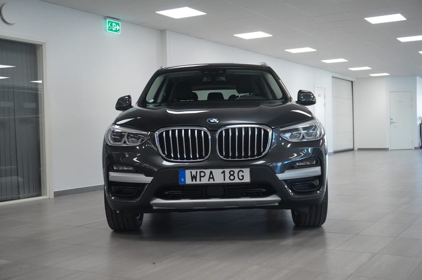 Bild 5 av BMW X3 xDrive30e xDrive 30e Fartpilot Elstolar Adaptiva LED