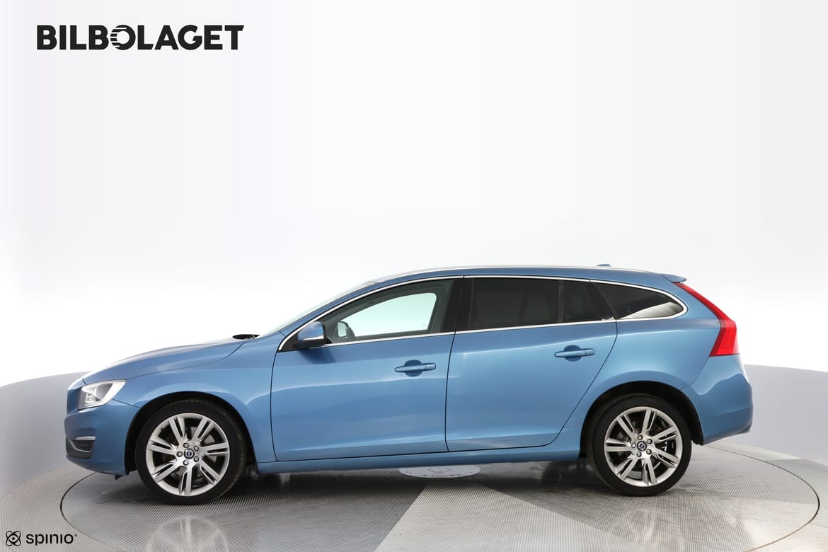 Volvo V60 2014 - miniatyr 2