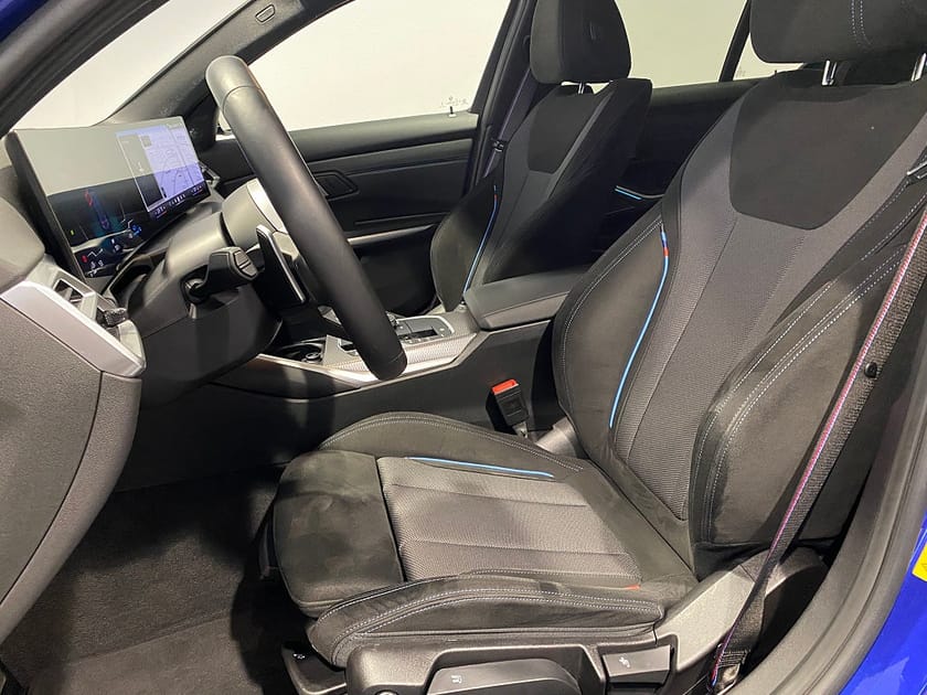 Bild 5 av BMW 330e xDrive Sedan 4,95% ränta M-Sport Pro H/K Adaptiv Drag