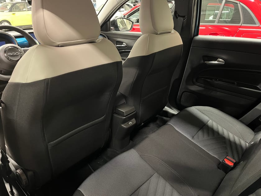 Bild 5 av Fiat 600 Hybrid Privatleasing fr. 2595:- / Vid köp 0% Ränta o Fria vinterhjul