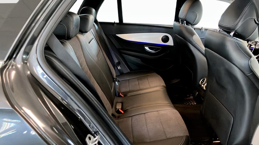 Bild 5 av Mercedes-Benz E 300 T de 4MATIC 9G 306HK VÄRMARE