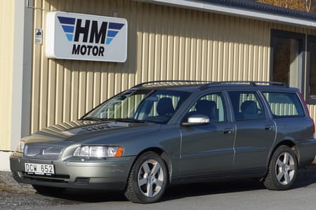 Volvo V70 2.4 Kinetic SoV-hjul Motorvärmare Kupeutag Drag