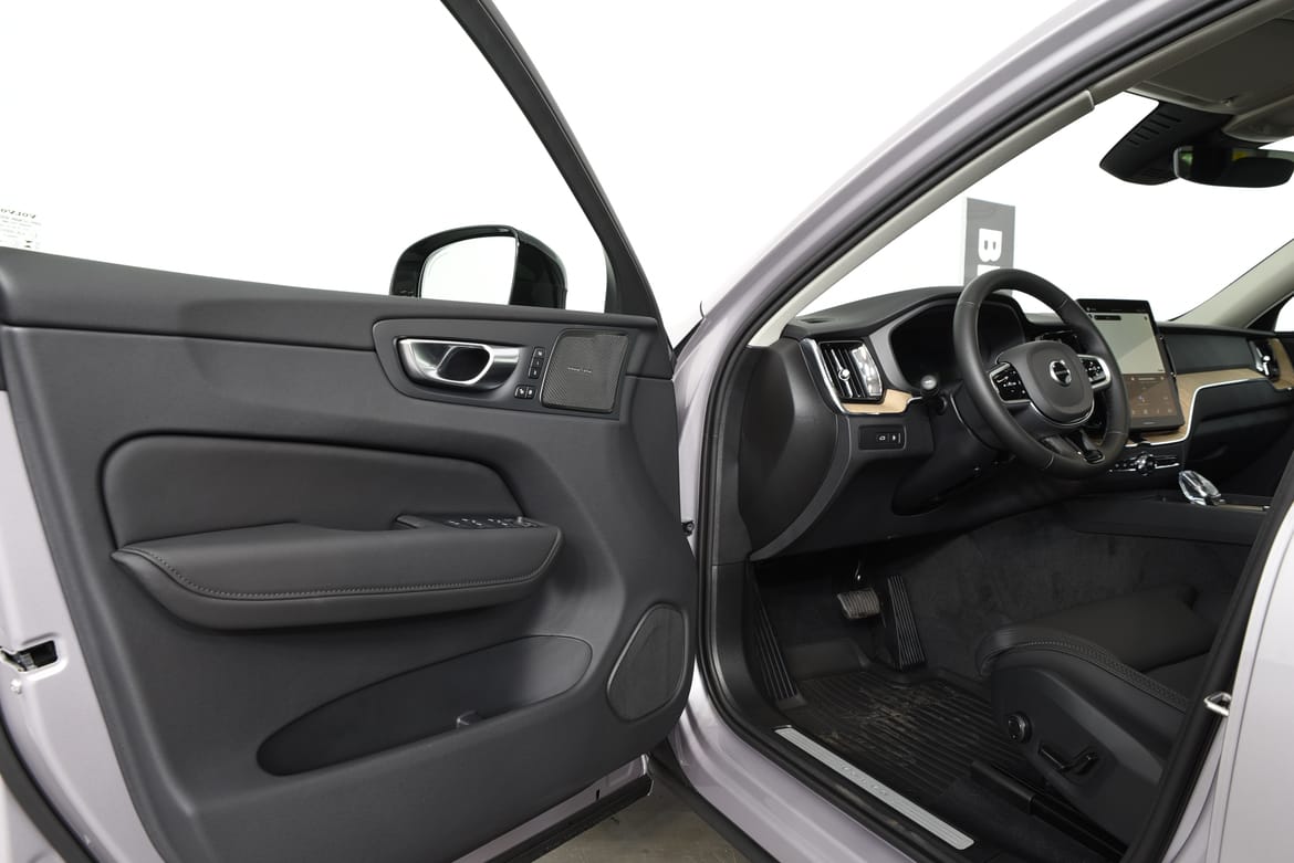 Volvo XC60 2026 - miniatyr 8