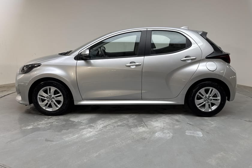 Bild 2 av Toyota Yaris Hybrid 1.5 5dr (116hk)