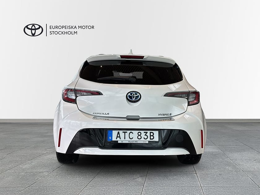 Bild 4 av Toyota Corolla Hybrid 1,8 5D STYLE VINTERHJUL