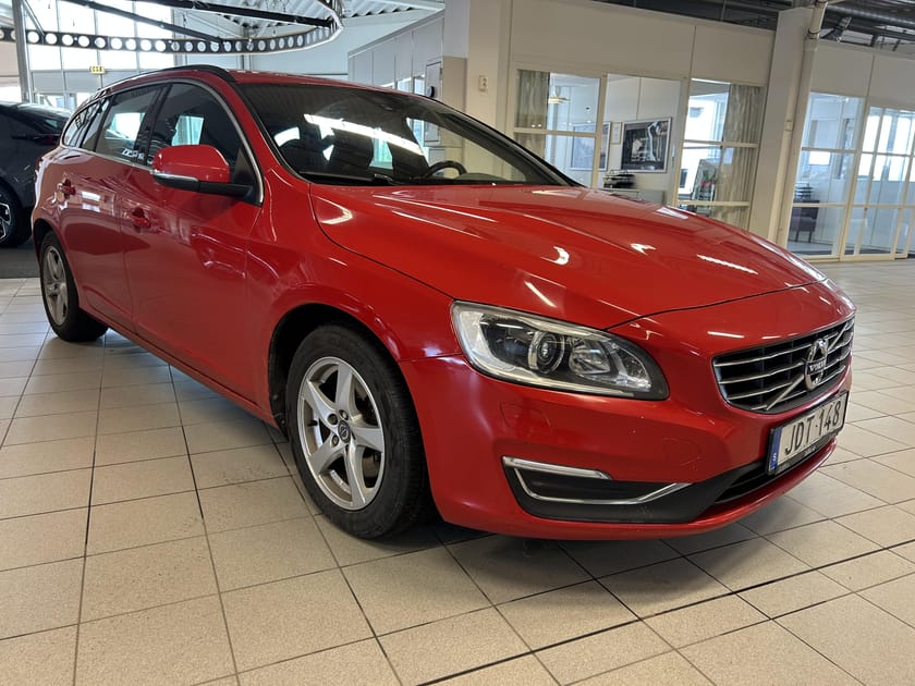 Bild 2 av Volvo V60 D4 Momentum Business Edition