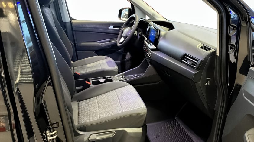 Bild 3 av Ford Grand Transit Connect LIMITED L2 | 122HK | FWD